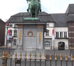Jan-Wellem-Reiterstandbild 
