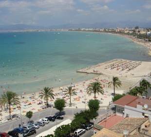 Strandüberblick El Arenal nach Westen
