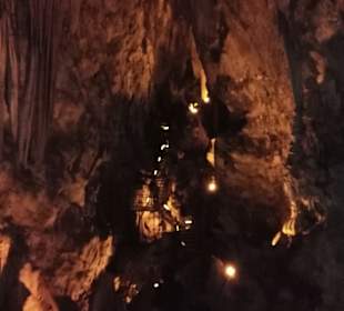 Dim Höhle