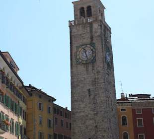 Torre Apponale [Uhrturm]