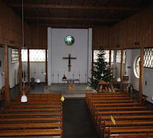Blick in das Kirchenschiff