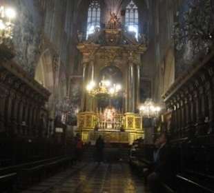 Hauptschiff der Basilika