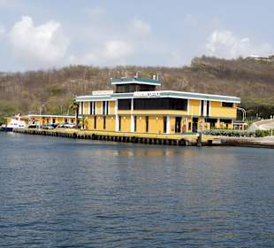 Gebäude der Hafenbehörde