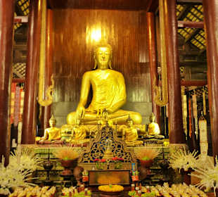 Im Tempel