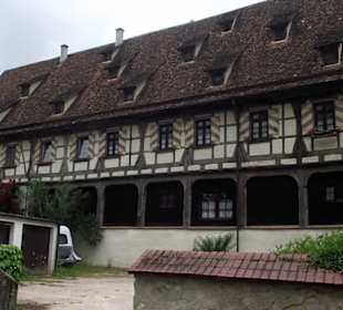 Hof im Kloster