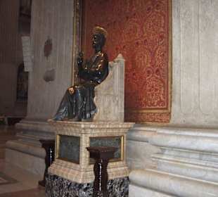 Innenansicht Petersdom