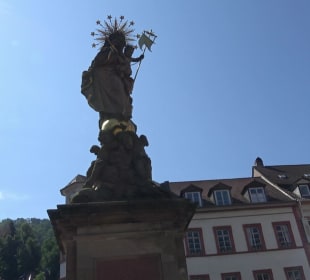 Muttergottesbrunnen