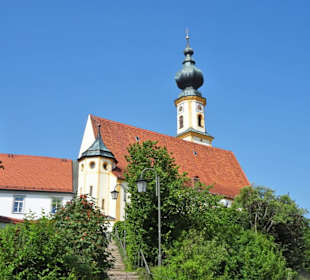 Außenansicht der Kirche St. Nikolaus