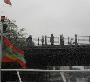 Eine der vielen Brücken