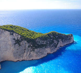 Na wycieczce skuterem dookoła wyspy Shipwreck