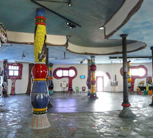 Im Inneren der Markthalle
