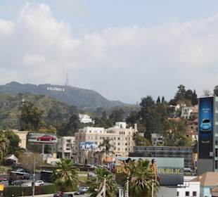 Der Hollywoodschriftzug vom Kodak Theatre aus