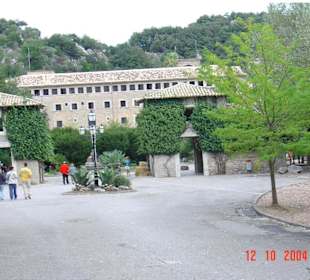 Eingang zum Klosterbereich