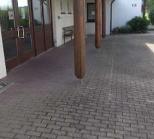 Pfarr- und Gemeindehaus Auingen