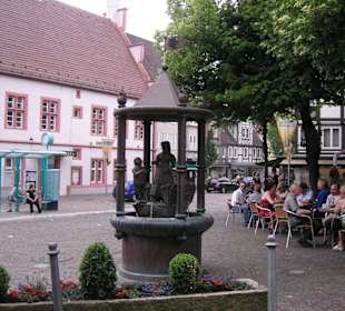 Brunnen am Rathaus
