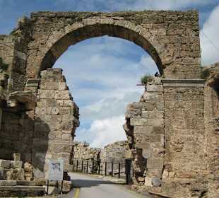 Historischer Stadteingang Side