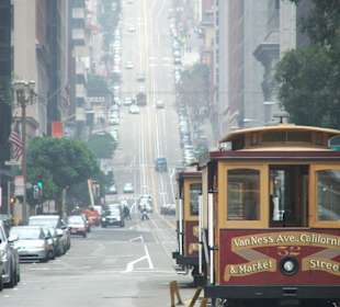 Cable Cars in den Straßen von S.F.