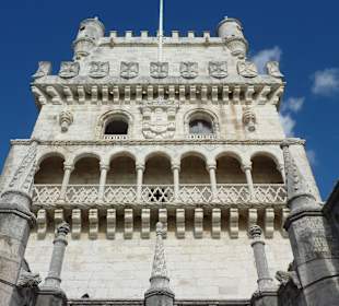 Torre de Belém - der Turm vom Innenhof gesehen