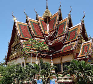 Buddhistisches Gebäude der Anlage