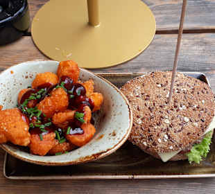 "Hans im Glück" im Mediapark