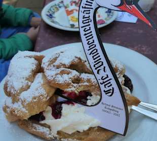 Sehr gute Windbeutel vom Café Windbeutelgräfin