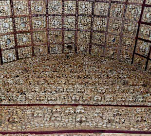 Capela dos Ossos