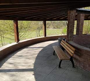 Gute Sitzmöglichkeiten Pavillon