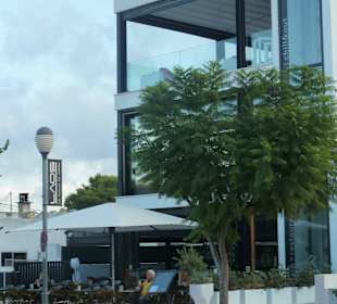 Laos Club in Colonia