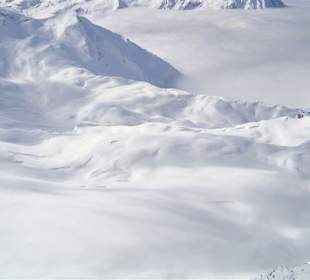 Die Gipfel im Morgennebel