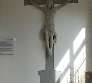 Bei der ehem. Friedhofskapelle in Sommerach