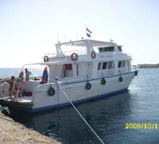 Abfahrt zur Schnorcheltour