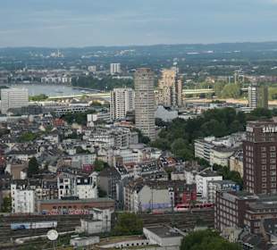 Ausblick vom Osman30 im 30.Stockwerk von Köln-Turm
