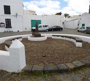 In der Altstadt von Teguise unterwegs