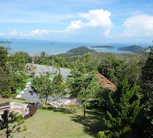 Blick auf den Parkplatz zum Meer