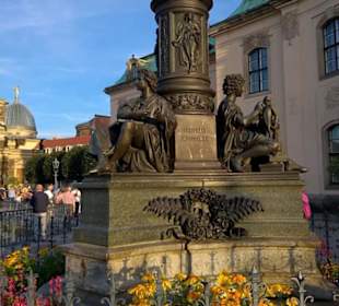Altstadt Ernst Rietschel Denkmal