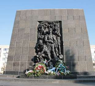 Pomnik - Muzeum Historii Żydów Polskich