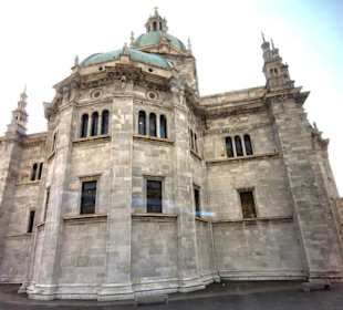 Dom-Außenansicht