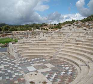 Das zum großen Teil wieder hergestellte Odeon