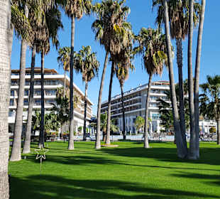 Strandpromenade Side