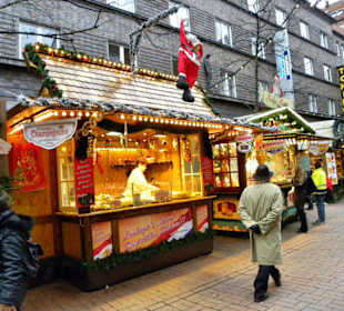 Weihnachtsmarkt auf der Lister Meile Hannover