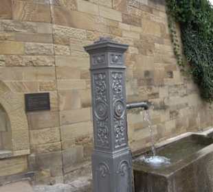 Skulptur Hafner und Wassermädchen 