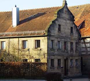 Vorgebäude vor der Festung