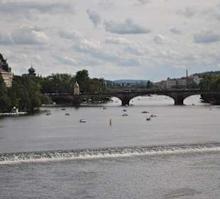 Widok z Mostu Karola