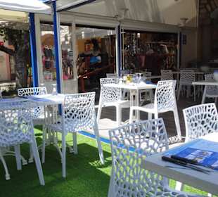 Terrassenplätze im "La Barque à Moules"