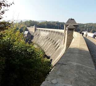 Impressionen von der Staumauerkrone