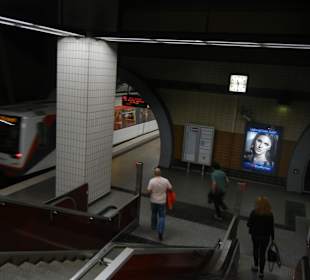 Rolltreppe U-Bahn Hamburg