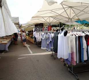 Rundgang über den Wochenmarkt von Limone