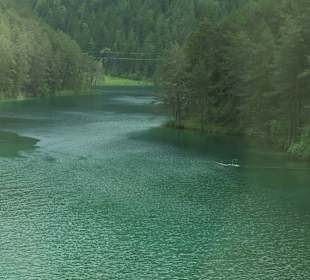 Der Fernsteinsee neben der Fernpassstraße