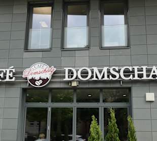 Pause im Café Domschatz, Breiter Weg 261