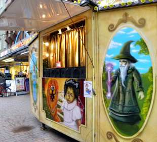 Weihnachtsmarkt auf der Lister Meile Hannover